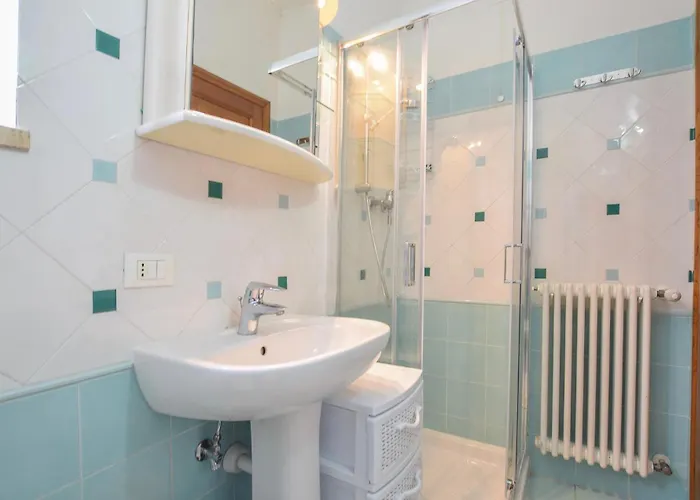 Gorgeous In Piano Di *